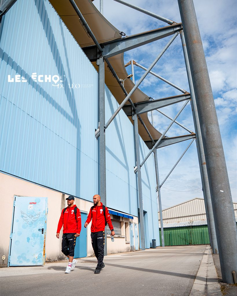 Les Echos Du Leo 01